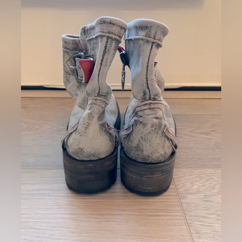 Walk by Faith Vintage Exene Distressed Moto Combat Boots – Size 6 - Picture 9 of 14